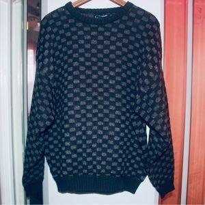 VINTAGE GRAY CHECKERED PULLOVER SWEATER